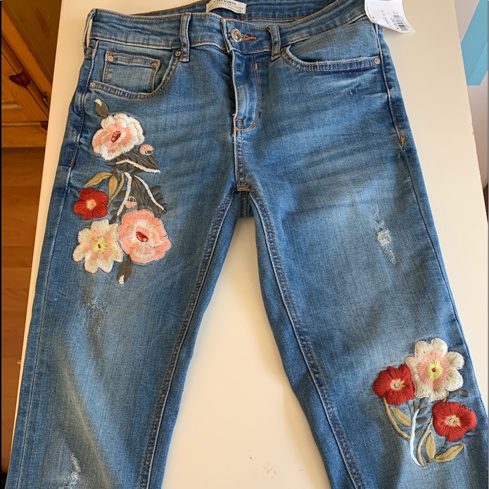 Zara flower embroidered jeans